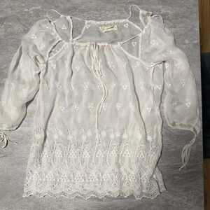 Johnny Was 4 Love and Liberty 100% silk top